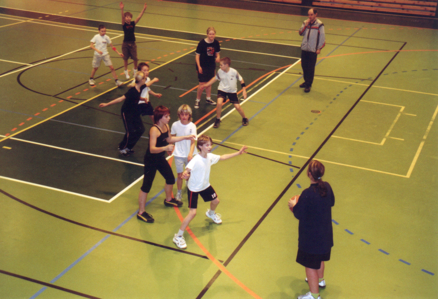hrHra-vs. holky 2006.jpg